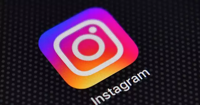 How to Use Instagram Downloader Gramhir